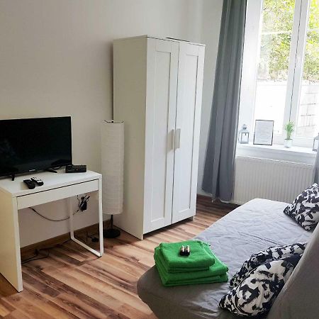 Apartament Nr 15 - 2 Pokoje Z Prywatnymi Lazienkami Centrum Poznan Apartman Kültér fotó