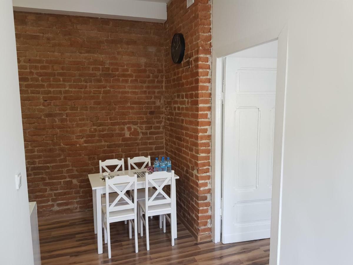 Apartament Nr 15 - 2 Pokoje Z Prywatnymi Lazienkami Centrum Poznan Apartman Kültér fotó